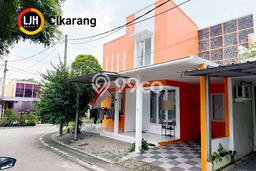 For Sale Rumah 3 Kamar Lokasi Strategis Nyaman dan Strategis di Lippo Cikarang For Sale Rumah 3 Kamar Lokasi Strategis Nyaman dan Strategis di Lippo Cikarang