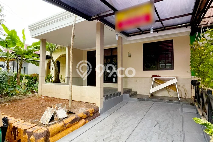 Rumah Bagus Siap Huni Di Lippo Cikarang Luas 100m2 Lokasi Strategis Rumah Bagus Siap Huni Di Lippo Cikarang Luas 100m2 Lokasi Strategis