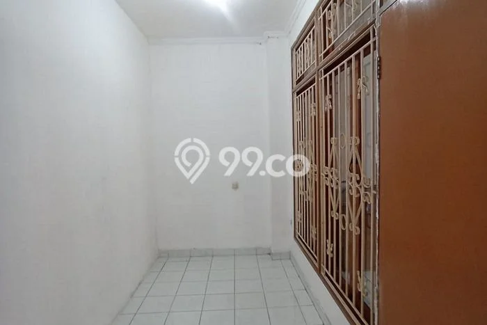 Dijual Rumah Mewah Elegan Dengan View Eksklusif di Tomang, Jakarta Barat Dijual Rumah Mewah Elegan Dengan View Eksklusif di Tomang, Jakarta Barat
