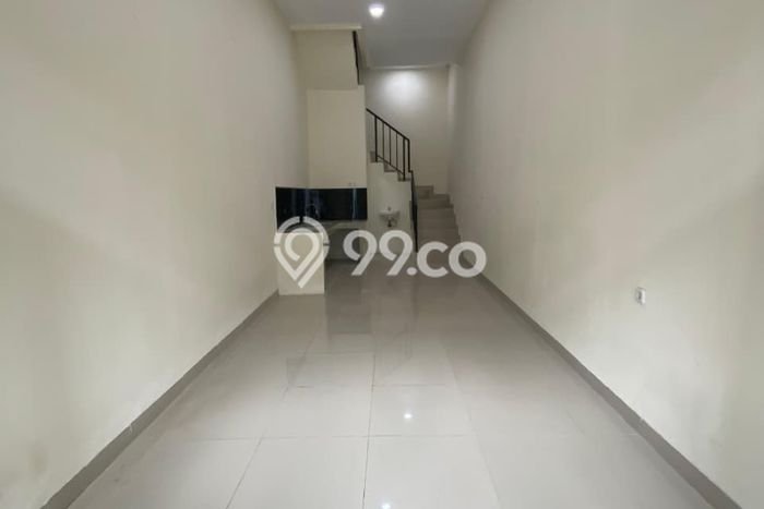 For Sale Hunian Rumah Terawat 3 Kamar di Duri Kepa, Jakarta Barat For Sale Hunian Rumah Terawat 3 Kamar di Duri Kepa, Jakarta Barat