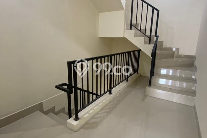 For Sale Hunian Rumah Terawat 3 Kamar di Duri Kepa, Jakarta Barat For Sale Hunian Rumah Terawat 3 Kamar di Duri Kepa, Jakarta Barat