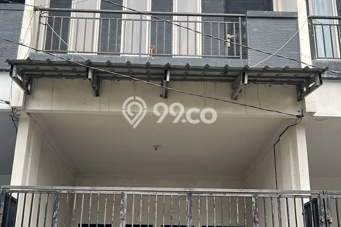 Dijual Rumah Eksklusif 3 KT di Kedoya Baru, Jakarta Barat Dijual Rumah Eksklusif 3 KT di Kedoya Baru, Jakarta Barat