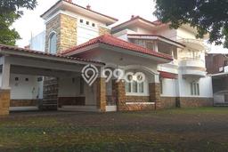 Jual Rumah Luas Elegan Dengan View Eksklusif di Tanjung Barat, Jakarta Selatan Jual Rumah Luas Elegan Dengan View Eksklusif di Tanjung Barat, Jakarta Selatan