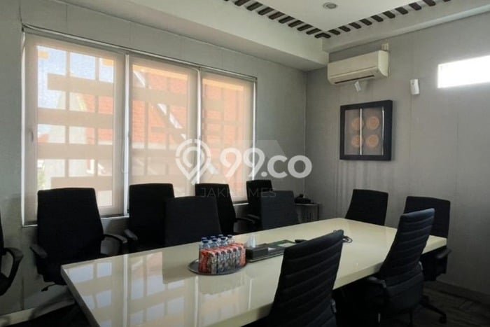 Unit Kantor Paling Strategis di BSD Tangerang Selatan dengan LB 468m2 Unit Kantor Paling Strategis di BSD Tangerang Selatan dengan LB 468m2