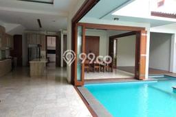 Rumah sewa siap pakai 4 Kamar Tidur di Kemang, Jakarta Selatan Rumah sewa siap pakai 4 Kamar Tidur di Kemang, Jakarta Selatan