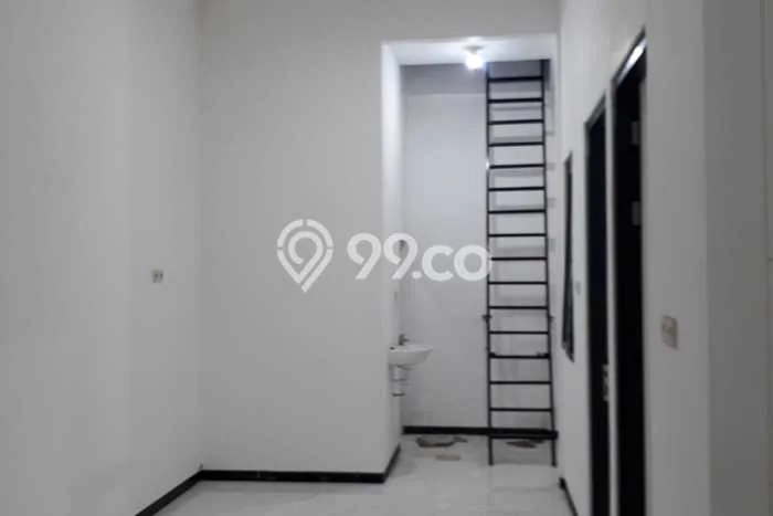 Disewakan Rumah Konsep Modern di Tambaksari Surabaya dengan 2 KT Disewakan Rumah Konsep Modern di Tambaksari Surabaya dengan 2 KT