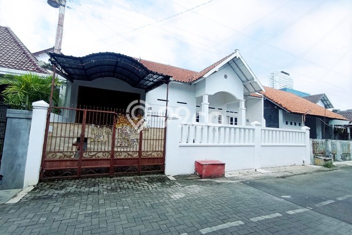 Rumah Mewah Siap Huni LT 247m2 di Semarang Selatan, Semarang Rumah Mewah Siap Huni LT 247m2 di Semarang Selatan, Semarang
