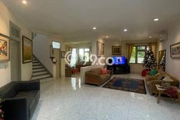 Ready to Use! Premium House LT 240m2 Desain Modern di Pondok Indah Ready to Use! Premium House LT 240m2 Desain Modern di Pondok Indah