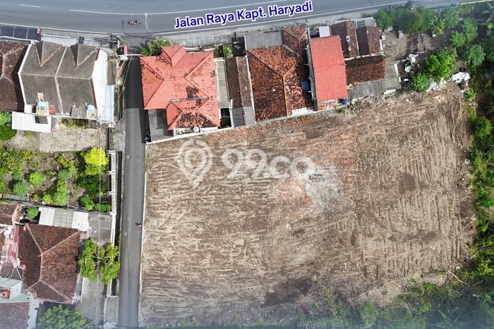 Lahan Kosong Dijual di Sleman dengan Area 122m2 Lahan Kosong Dijual di Sleman dengan Area 122m2