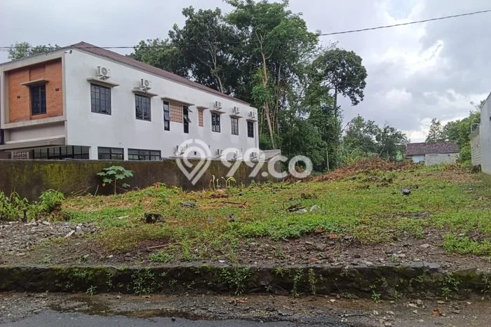 Tanah Kavling di Ngemplak Dijual dengan Luas 170m2 Tanah Kavling di Ngemplak Dijual dengan Luas 170m2