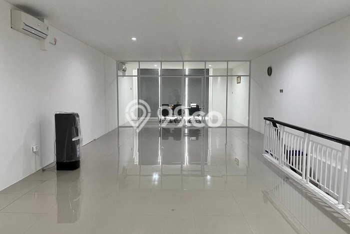 Unit Gudang Tersedia di Kranji Spesifikasi LB 265m2 Unit Gudang Tersedia di Kranji Spesifikasi LB 265m2