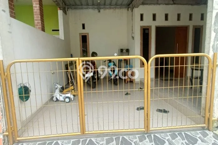 Rumah Modern 3 KT di Jati Asih Bekasi Unfurnished Rumah Modern 3 KT di Jati Asih Bekasi Unfurnished
