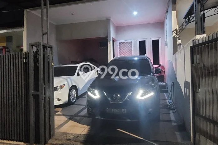 Dijual Rumah 5 Kamar Lokasi Strategis Nyaman dan Strategis di Kelapa Gading Dijual Rumah 5 Kamar Lokasi Strategis Nyaman dan Strategis di Kelapa Gading