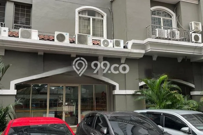 Komersial Bagus Dijual LB 90m2 Lokasi Strategis Jakarta Barat Area Cocok untuk Bisnis Komersial Bagus Dijual LB 90m2 Lokasi Strategis Jakarta Barat Area Cocok untuk Bisnis
