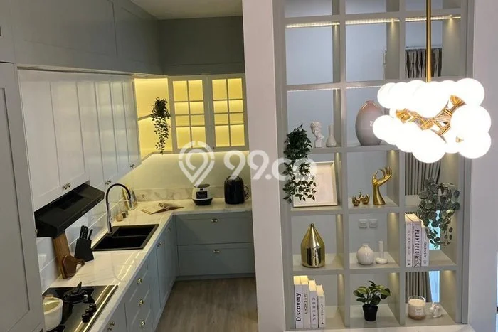 Rumah Luxury Modern Tanpa Renovasi di Joglo Jakarta Barat Rumah Luxury Modern Tanpa Renovasi di Joglo Jakarta Barat