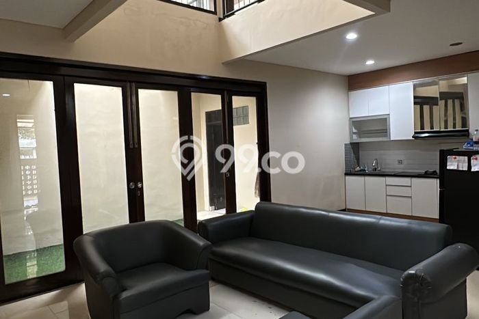 Disewakan! Rumah 3 Kamar Tidur &
3 Kamar Mandi di Dago, Bandung Disewakan! Rumah 3 Kamar Tidur &
3 Kamar Mandi di Dago, Bandung