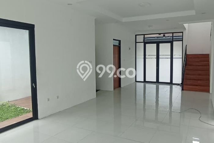 Disewakan Komersial di Kawasan Ramai Sukaluyu Luas 168m2 Disewakan Komersial di Kawasan Ramai Sukaluyu Luas 168m2