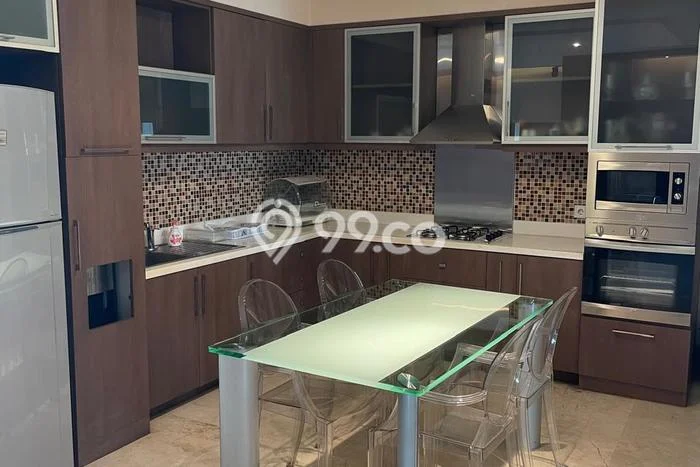 Apartemen Strategis 176m2 di Dago Bandung 3 KT Apartemen Strategis 176m2 di Dago Bandung 3 KT