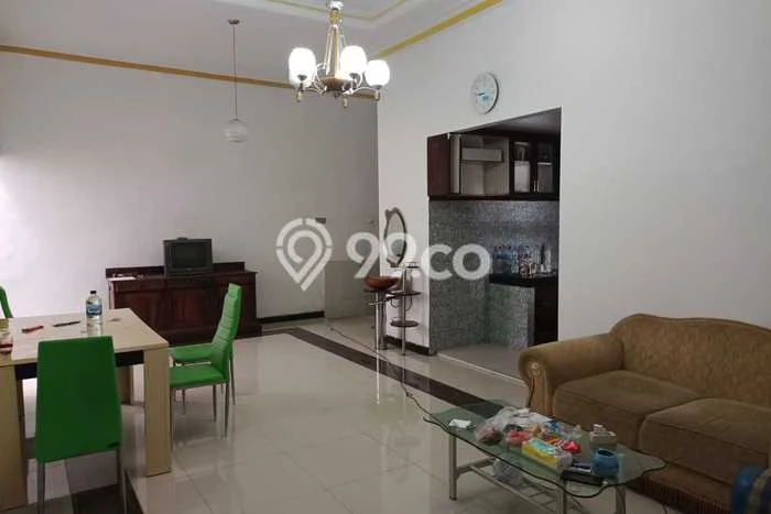 Dijual Cepat Rumah Favorit Siap Huni LB 145m2 di Taman, Sidoarjo Dijual Cepat Rumah Favorit Siap Huni LB 145m2 di Taman, Sidoarjo