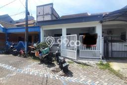 Disewakan! Rumah 2 Kamar Tidur &
1 Kamar Mandi di Pondok Tjandra, Sidoarjo Disewakan! Rumah 2 Kamar Tidur &
1 Kamar Mandi di Pondok Tjandra, Sidoarjo