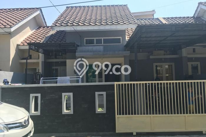 Jual Rumah Favorit Siap Huni LB 90m2 di Waru, Sidoarjo Jual Rumah Favorit Siap Huni LB 90m2 di Waru, Sidoarjo
