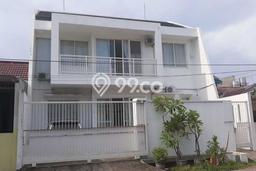 Jual Rumah Eksklusif 5 KT di Kutisari, Surabaya Jual Rumah Eksklusif 5 KT di Kutisari, Surabaya
