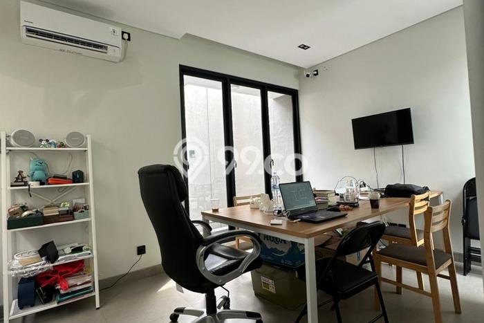 Hunian Mewah Siap Huni LT 90m2 di Bubutan, Surabaya Hunian Mewah Siap Huni LT 90m2 di Bubutan, Surabaya