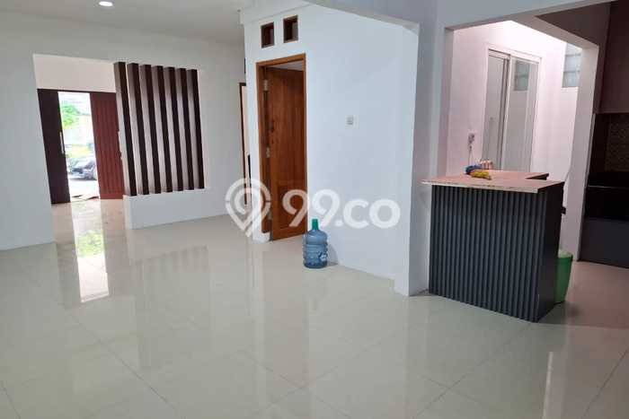 Hot Offer Hunian Premium Ideal dan Luas di Gayungan, Surabaya Hot Offer Hunian Premium Ideal dan Luas di Gayungan, Surabaya