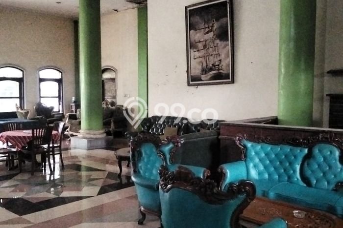 KAWASAN BISNIS! Hotel di Genteng, Luas 733m2m², Jalan Raya KAWASAN BISNIS! Hotel di Genteng, Luas 733m2m², Jalan Raya