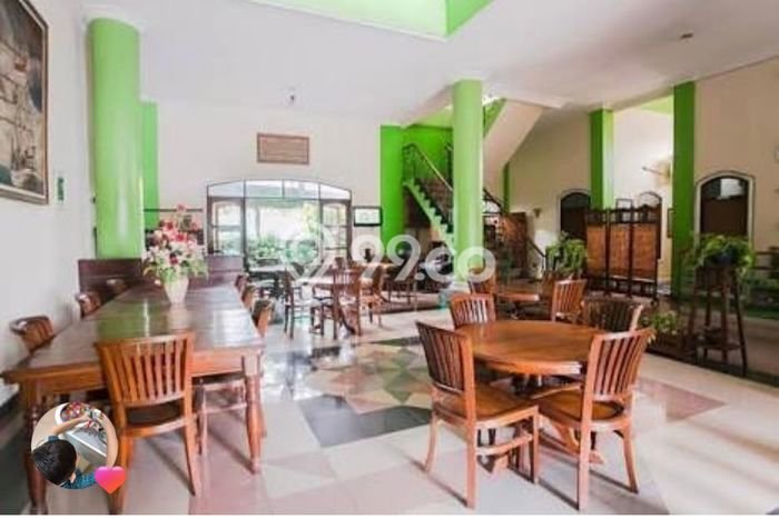 KAWASAN BISNIS! Hotel di Genteng, Luas 733m2m², Jalan Raya KAWASAN BISNIS! Hotel di Genteng, Luas 733m2m², Jalan Raya