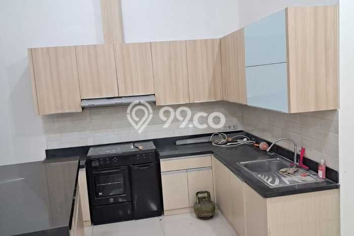 Ruko Bagus Dijual di Surabaya Kota Surabaya Strategis Cocok untuk Kembangkan Bisnis Ruko Bagus Dijual di Surabaya Kota Surabaya Strategis Cocok untuk Kembangkan Bisnis