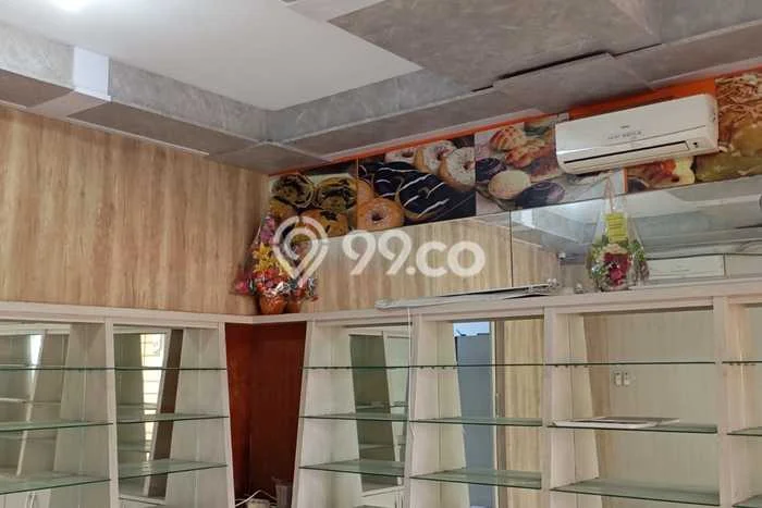 Ruko Dijual di Sukodono Sidoarjo dengan Luas Bangunan 216m2 Ruko Dijual di Sukodono Sidoarjo dengan Luas Bangunan 216m2
