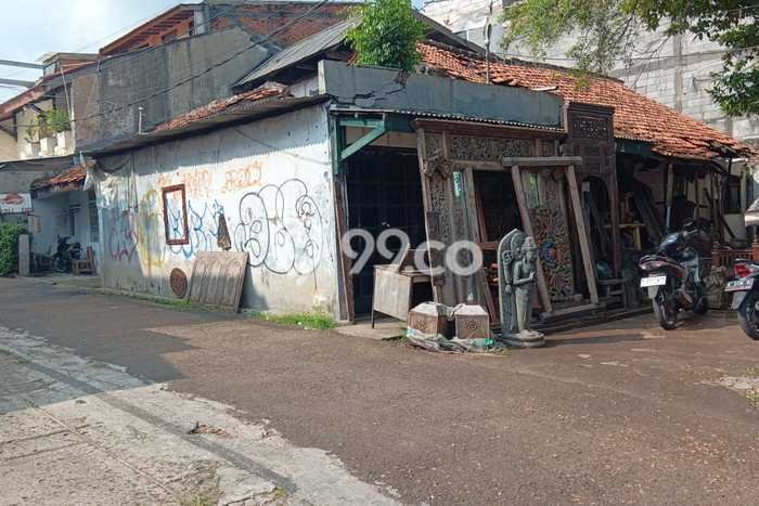Unit Ruko Dijual di Jakarta Selatan LT 336m2 & LB 200m2 Unit Ruko Dijual di Jakarta Selatan LT 336m2 & LB 200m2