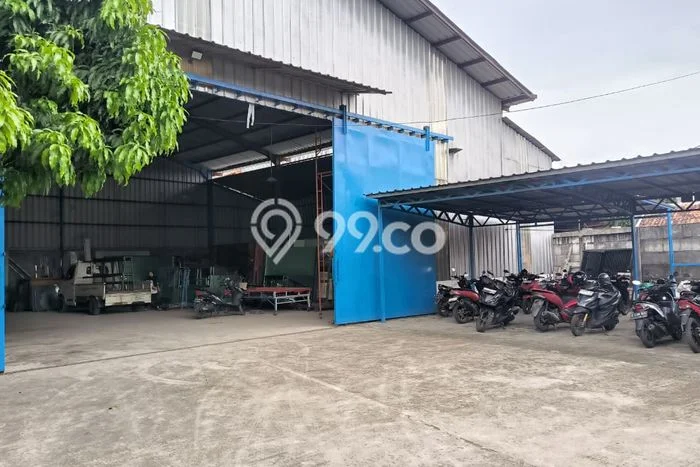 Gudang disewakan di Pinang Tangerang dengan luas bangunan 500m2 Gudang disewakan di Pinang Tangerang dengan luas bangunan 500m2