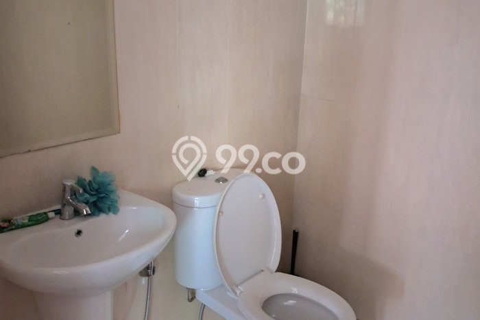 Rumah Luas Asri 3 KT Siap Huni di BSD Green Wich Tangerang Rumah Luas Asri 3 KT Siap Huni di BSD Green Wich Tangerang