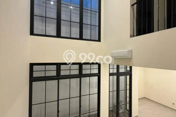 Rumah Sewa Tangerang LT 120m2 LB 183m2 Kawasan Gading Serpong Rumah Sewa Tangerang LT 120m2 LB 183m2 Kawasan Gading Serpong