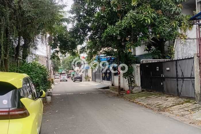 Dijual! Ruko di Roxy Jakarta Pusat LT 60m2 / LB 60m2 Kawasan Strategis Dijual! Ruko di Roxy Jakarta Pusat LT 60m2 / LB 60m2 Kawasan Strategis