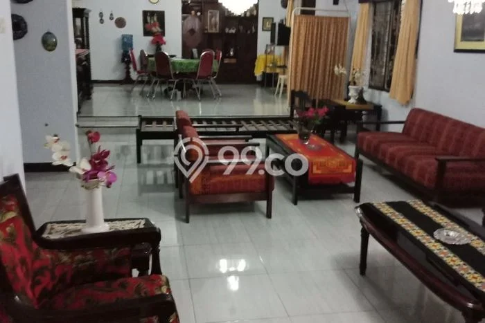 For Sale! Luxury House LT 350m2 Desain Elegan di Bendungan Hilir For Sale! Luxury House LT 350m2 Desain Elegan di Bendungan Hilir