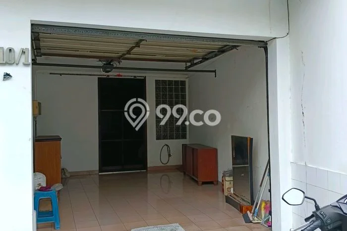 Rumah Elit Modern Tanpa Renovasi di Kedoya Baru Jakarta Barat Rumah Elit Modern Tanpa Renovasi di Kedoya Baru Jakarta Barat