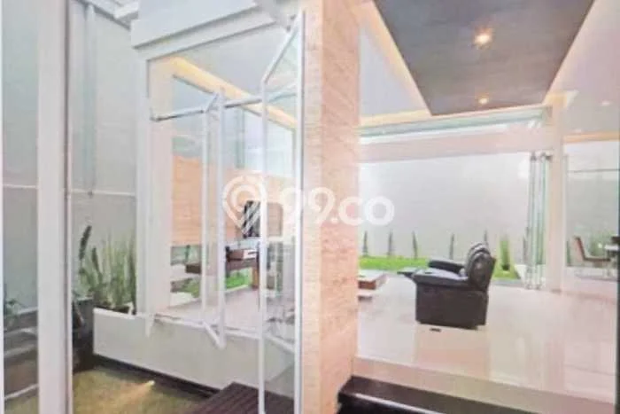 Rumah Luxury Modern Siap Huni di Setra Indah Bandung Rumah Luxury Modern Siap Huni di Setra Indah Bandung