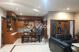 Rumah Mewah Siap Huni LT 200m2 di Kelapa Gading, Jakarta Utara Rumah Mewah Siap Huni LT 200m2 di Kelapa Gading, Jakarta Utara