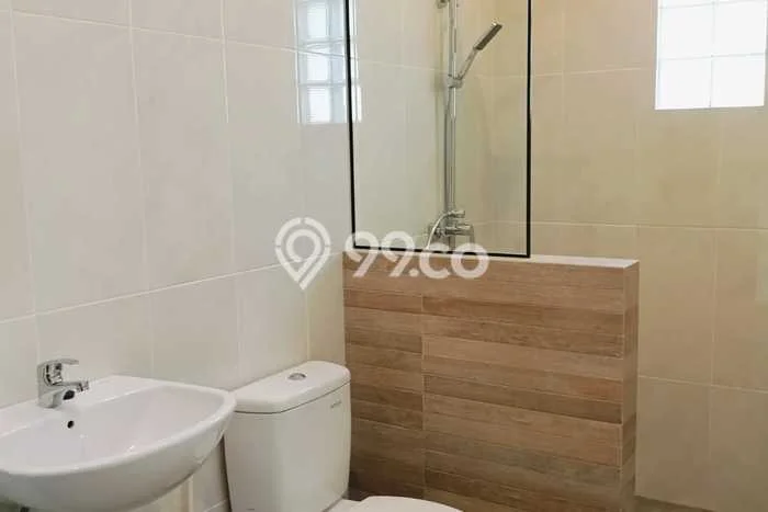 Vila di , Area 254m2m², Dekat ke beragam fasilitas umum Vila di , Area 254m2m², Dekat ke beragam fasilitas umum