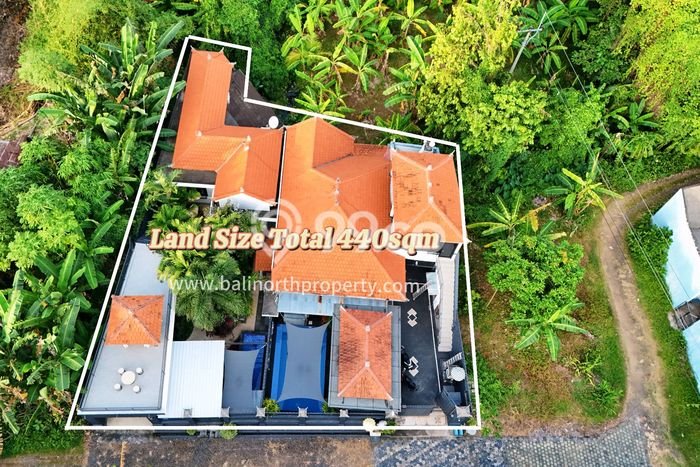 Hunian Elit LB 300m2 Siap Huni Desain Elegan di Lovina, Buleleng Hunian Elit LB 300m2 Siap Huni Desain Elegan di Lovina, Buleleng