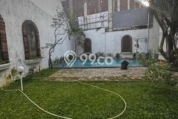 Rumah Modern Disewakan di Menteng Jakarta Pusat Lokasi Sangat Strategis Rumah Modern Disewakan di Menteng Jakarta Pusat Lokasi Sangat Strategis