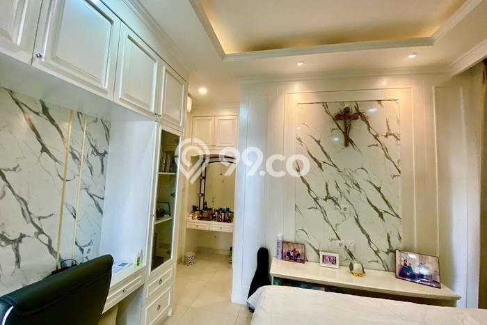 Hunian Elit LB 180m2 Siap Pakai Desain Elegan di Gading Serpong, Tangerang Hunian Elit LB 180m2 Siap Pakai Desain Elegan di Gading Serpong, Tangerang