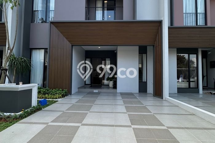 Jual Rumah Luas Elegan Dengan View Eksklusif di Alam Sutera, Tangerang Jual Rumah Luas Elegan Dengan View Eksklusif di Alam Sutera, Tangerang