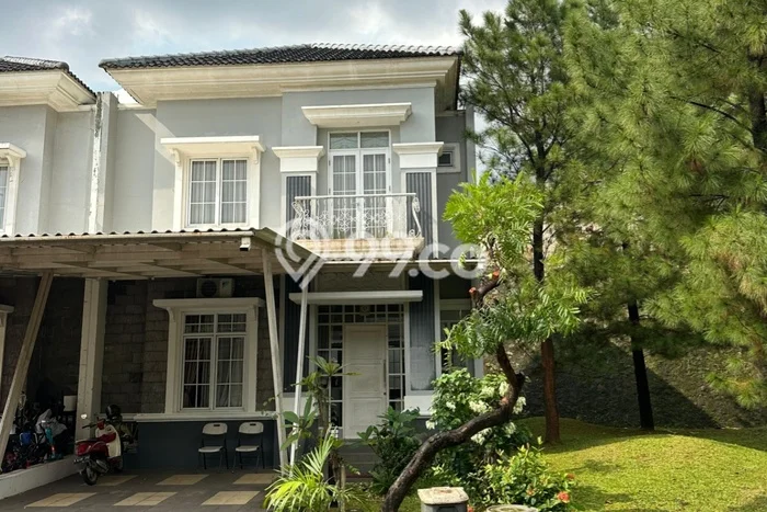 Dijual Rumah Mewah Elegan Dengan View Cantik di Gading Serpong, Tangerang Dijual Rumah Mewah Elegan Dengan View Cantik di Gading Serpong, Tangerang
