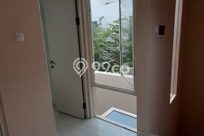 Rumah Luas Asri 2 KT Siap Pakai di Surabaya Kota Surabaya Rumah Luas Asri 2 KT Siap Pakai di Surabaya Kota Surabaya