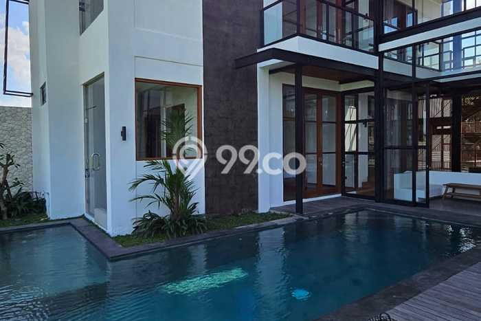 Vila Kawasan , Luas 265m2m², Dekat ke beragam fasilitas umum Vila Kawasan , Luas 265m2m², Dekat ke beragam fasilitas umum