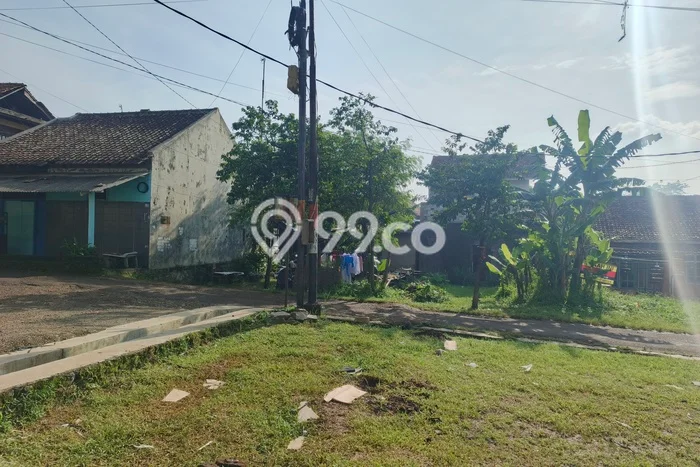 Tanah Kavling di Jatinangor Dijual dengan Luas 240m2 Tanah Kavling di Jatinangor Dijual dengan Luas 240m2